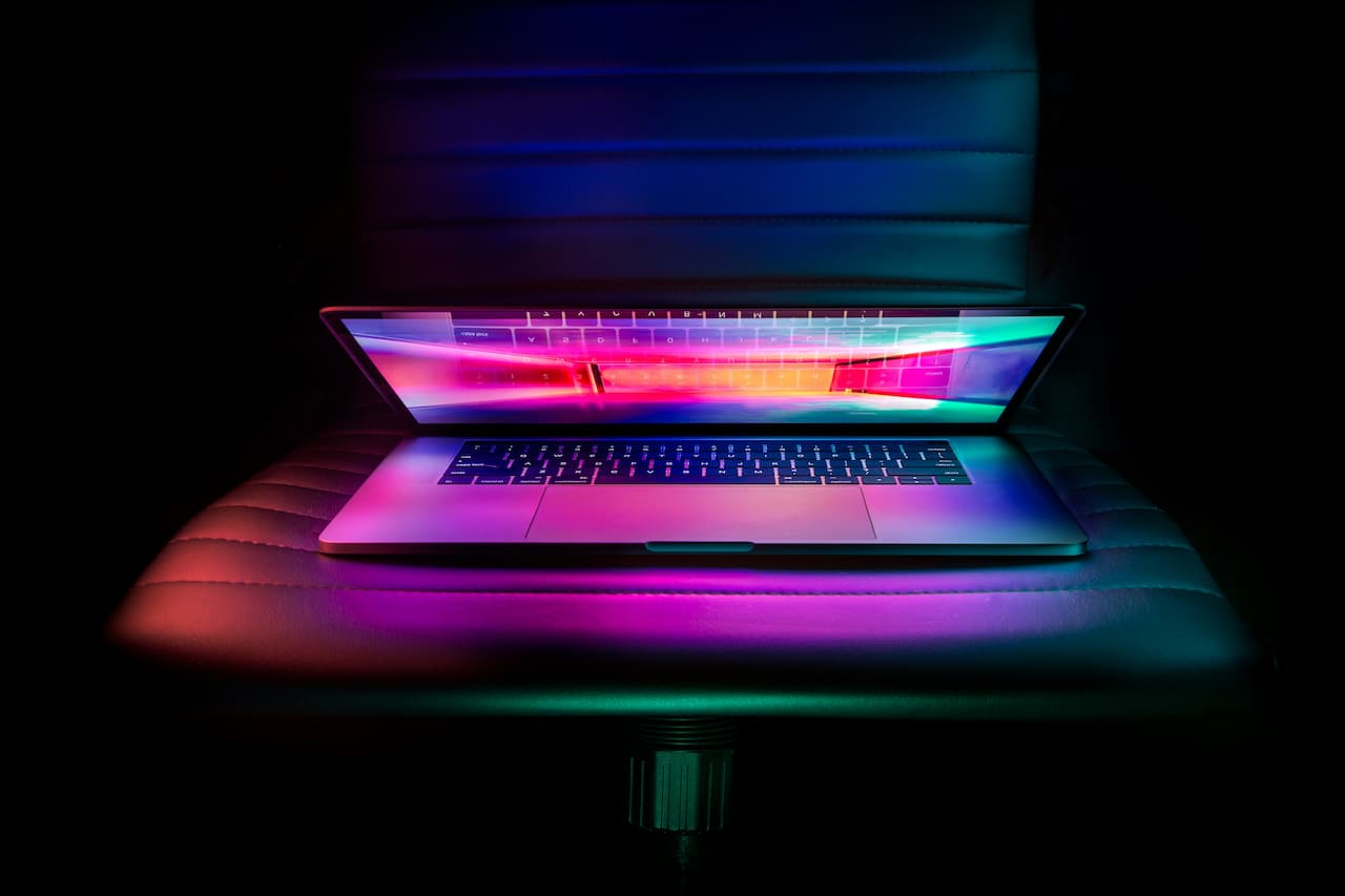 The Future of Ideas: Navigating Creativity in a Changing Digital Landscape