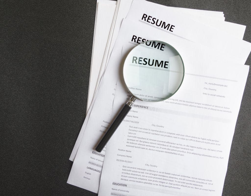 Optimizing Your Resume for the Digital Age: Strategies for Online Job Applications